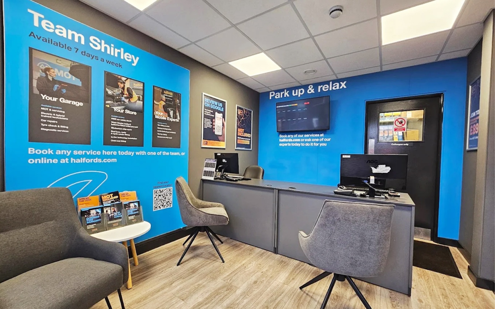 Halfords garage services interior