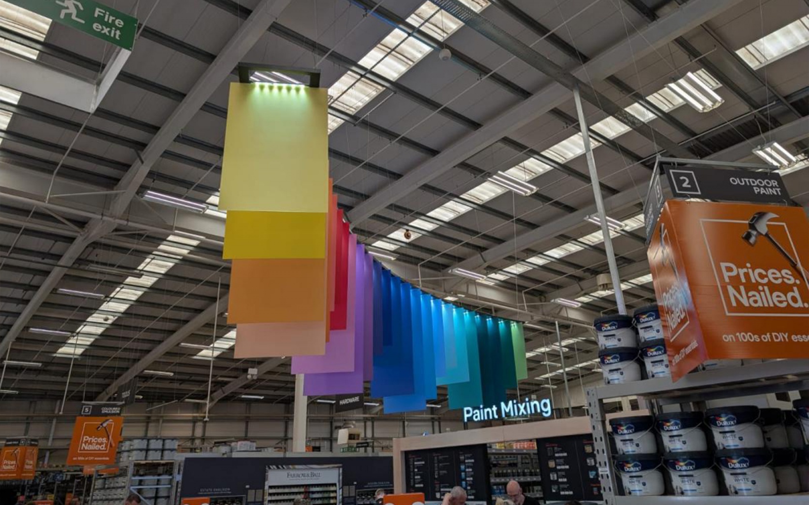 Hanging paint frame installation