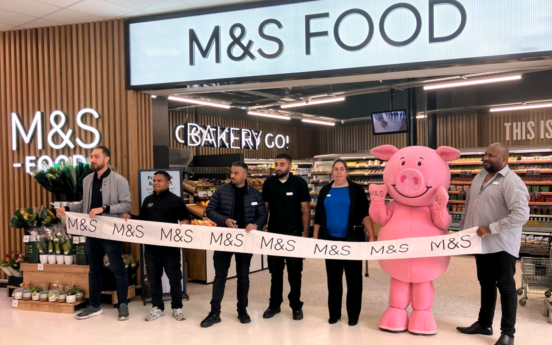 Ribbon cutting at M&S Food